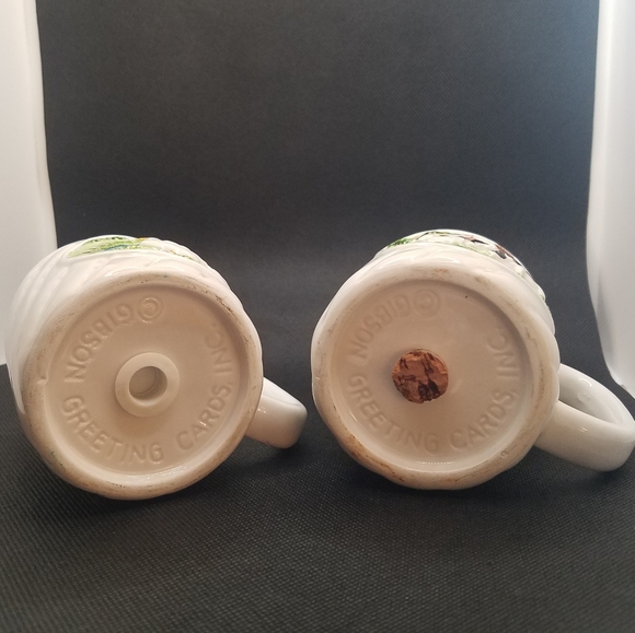 Gibson Greeting Cards Farm Theme Salt and Pepper Shakers - Picture 10 of 10